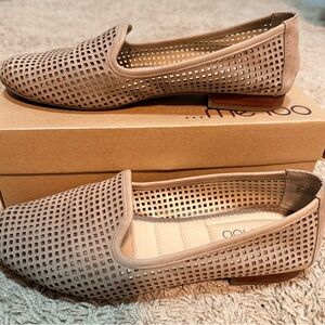 Me Too Women's Beige Perforated Flats